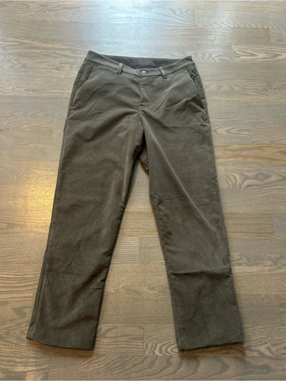 Lululemon Men's ABC Relaxed Fit Trousers Corduroy size 33